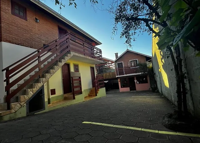 Pousada Cantinho ColibriPousada